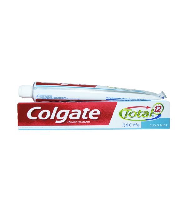 Colgate Total Clean Mint Fluoride Toothpaste – 75ml